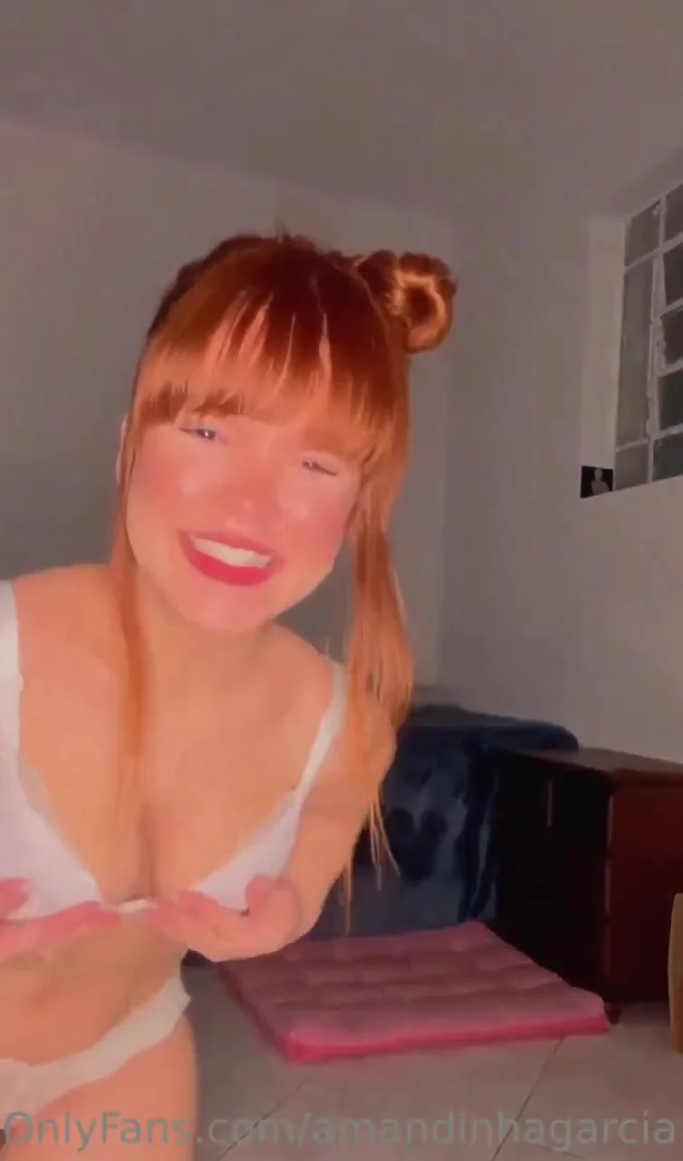 Amandinha Garcia pelada no Only Fans