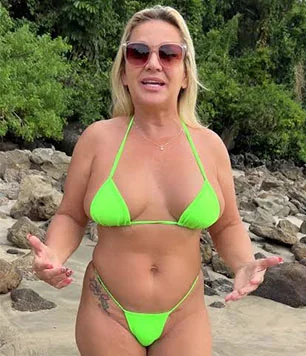 Perfil de Loira Praiana